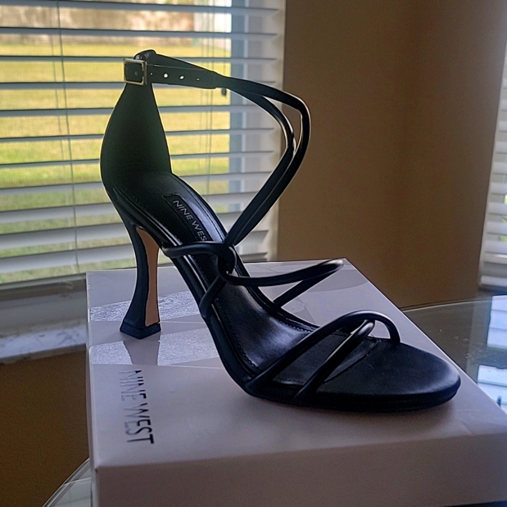 Nine West heels / sandals 6.5